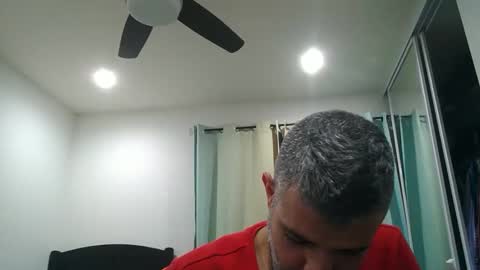 Snapshot of h0nest84 chatting on February 2025 06:31:01 AM h0nest84 online show from February 2025 06:31:01 AM