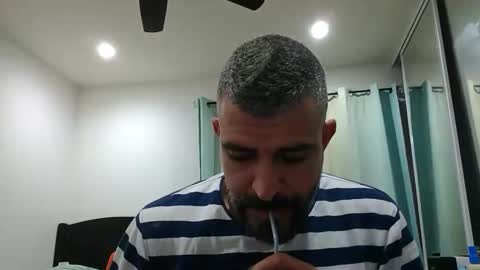 Snapshot of h0nest84 chatting on March 2025 05:22:02 AM h0nest84 online show from March 2025 05:22:02 AM