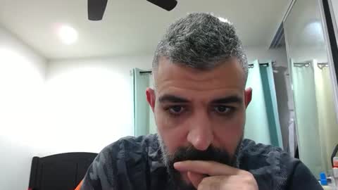 Snapshot of h0nest84 chatting on March 2025 03:01:01 AM h0nest84 online show from March 2025 03:01:01 AM