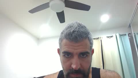 Snapshot of h0nest84 chatting on November 2025 05:18:02 AM h0nest84 online show from November 2025 05:18:02 AM