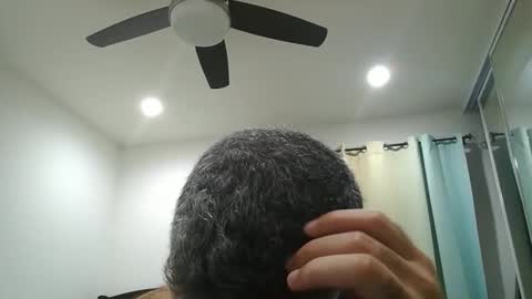 Snapshot of h0nest84 chatting on November 2025 05:51:01 AM h0nest84 online show from November 2025 05:51:01 AM