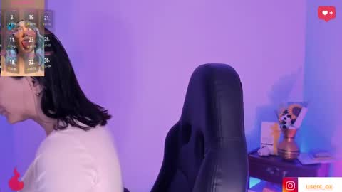 Snapshot of haanna_thompsoon chatting on February 2025 07:03:01 PM haanna_thompsoon online show from February 2025 07:03:01 PM