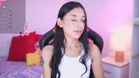 Snapshot of hade_collinss chatting on March 2025 06:26:02 PM Hade online show from March 2025 06:26:02 PM