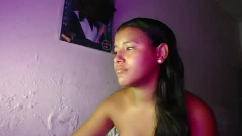 hadesmit1 online show from May 2026 01:30:01 PM
