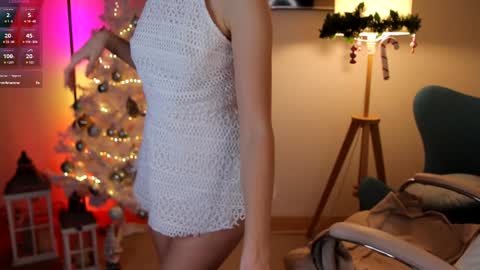 Snapshot of hailey__green chatting on January 2025 04:54:02 AM Hailey Green online show from January 2025 04:54:02 AM