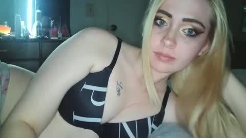 Hailey and d online show from December 2024 04:53:02 AM