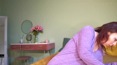 Hailey online show from February 2025 04:33:02 AM