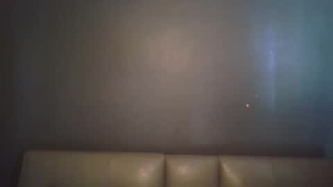 Hailey online show from November 2025 07:52:02 PM