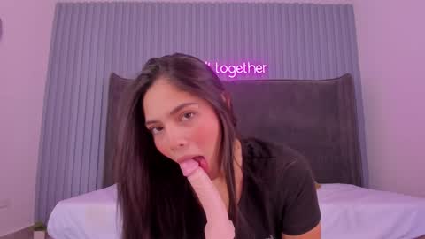 Haily online show from March 2025 08:31:02 PM