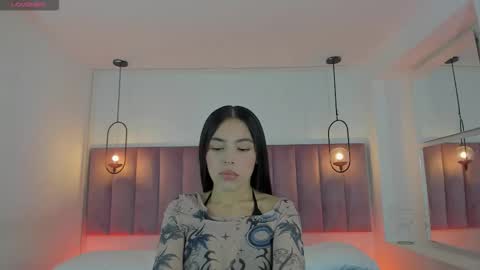 Haily online show from November 2025 07:27:02 PM