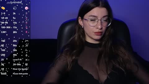 Snapshot of haily_heavenly chatting on December 2024 05:02:01 PM HailyHeavenly online show from December 2024 05:02:01 PM