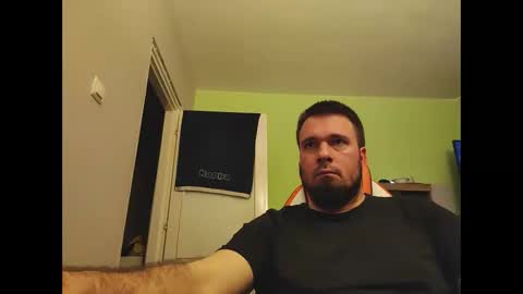 Snapshot of hairy_guy007 chatting on December 2024 07:42:01 PM hairy_guy007 online show from December 2024 07:42:01 PM