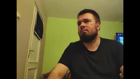 Snapshot of hairy_guy007 chatting on December 2024 10:13:01 PM hairy_guy007 online show from December 2024 10:13:01 PM