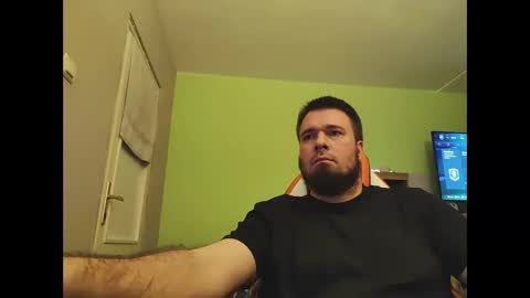 Snapshot of hairy_guy007 chatting on December 2024 09:50:02 PM hairy_guy007 online show from December 2024 09:50:02 PM