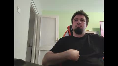 Snapshot of hairy_guy007 chatting on February 2025 01:33:02 PM hairy_guy007 online show from February 2025 01:33:02 PM