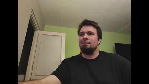 Snapshot of hairy_guy007 chatting on February 2025 09:58:01 PM hairy_guy007 online show from February 2025 09:58:01 PM