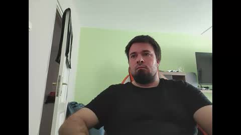 Snapshot of hairy_guy007 chatting on March 2025 12:23:01 PM hairy_guy007 online show from March 2025 12:23:01 PM