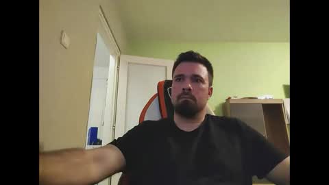 Snapshot of hairy_guy007 chatting on February 2026 05:25:01 PM hairy_guy007 online show from February 2026 05:25:01 PM