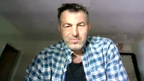 Snapshot of hakfin666 chatting on June 2026 04:04:02 AM hakfin666 online show from June 2026 04:04:02 AM