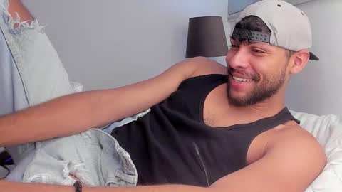 Independent       model  online show from March 2026 08:08:02 PM