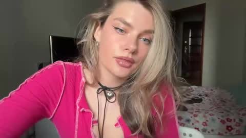 haley_rune online show from February 2025 01:06:01 PM