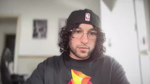 Snapshot of halfblood18 chatting on November 2025 03:03:02 PM halfblood18 online show from November 2025 03:03:02 PM