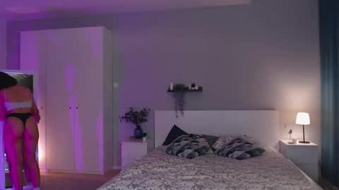 Snapshot of halle_berrry chatting on October 2025 02:12:02 PM Mary online show from October 2025 02:12:02 PM