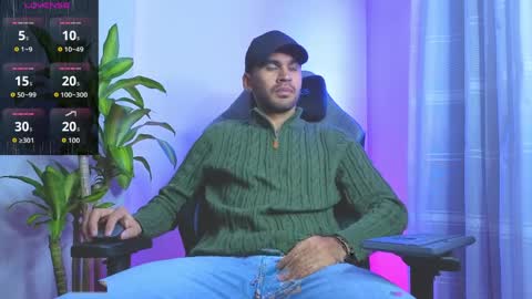 hamiltong12 online show from April 2026 03:20:02 PM