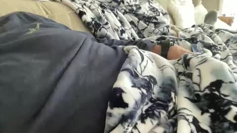 Snapshot of hammer1960 chatting on January 2026 03:38:02 PM relax online show from January 2026 03:38:02 PM