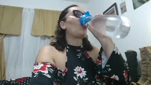 Snapshot of hammer9247 chatting on September 2025 09:52:02 PM hammer9247 online show from September 2025 09:52:02 PM