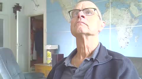 Prefer men 80 online show from September 2025 10:39:02 AM