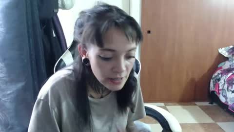 Hanya online show from November 2025 09:15:02 PM