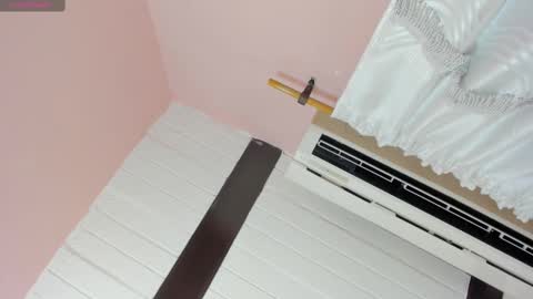 hanaahquinn online show from February 2025 11:41:02 AM