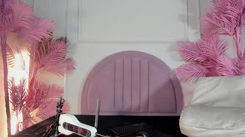 hanaahquinn online show from May 2026 03:13:01 AM