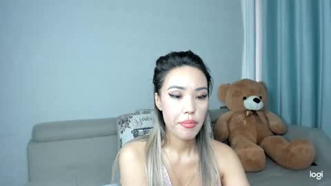 Hanah online show from March 2025 05:38:02 AM