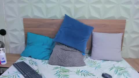 Snapshot of hanah_greey chatting on January 2025 05:53:01 PM HANAH online show from January 2025 05:53:01 PM