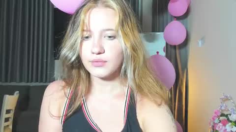 hanahwoods online show from March 2025 08:33:02 PM