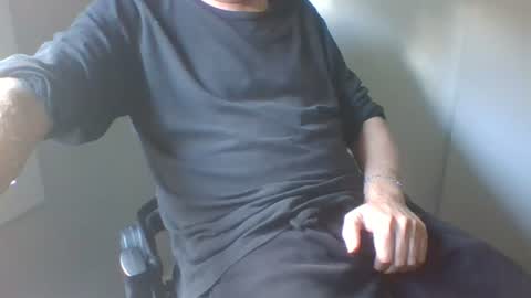 hand_ball_32 online show from July 2026 02:33:01 AM