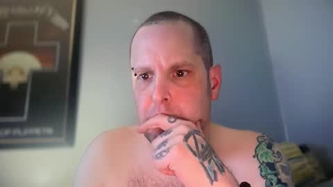 Snapshot of hand_banana_420 chatting on December 2025 01:44:01 AM hand_banana_420 online show from December 2025 01:44:01 AM