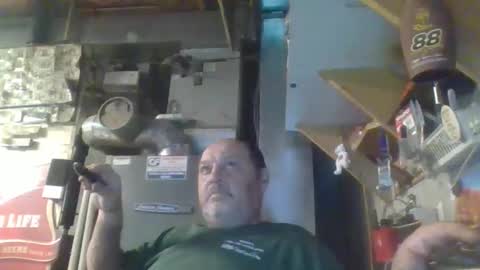 Snapshot of handiemanhere chatting on November 2025 05:28:02 AM naked man online show from November 2025 05:28:02 AM