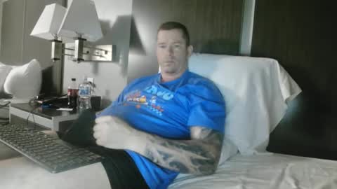 Snapshot of handofmeat11 chatting on January 2025 12:18:01 PM Hand of meat online show from January 2025 12:18:01 PM