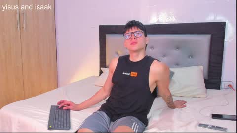 handsome_boys69 online show from April 2026 05:38:01 AM