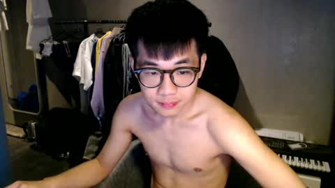 Snapshot of handsome_mannn chatting on July 2026 12:06:01 AM handsome_mannn online show from July 2026 12:06:01 AM