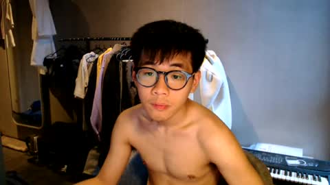 Snapshot of handsome_mannn chatting on July 2026 07:05:02 PM handsome_mannn online show from July 2026 07:05:02 PM