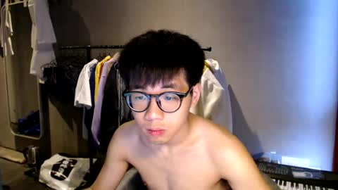 Snapshot of handsome_mannn chatting on July 2026 06:21:02 PM handsome_mannn online show from July 2026 06:21:02 PM