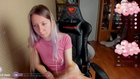 Snapshot of handsome_whale chatting on December 2024 06:50:01 PM Mila online show from December 2024 06:50:01 PM