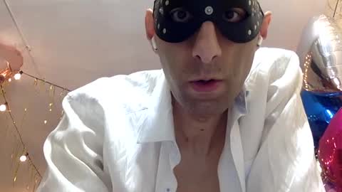 HandsomeAlfie online show from July 2026 10:06:02 AM