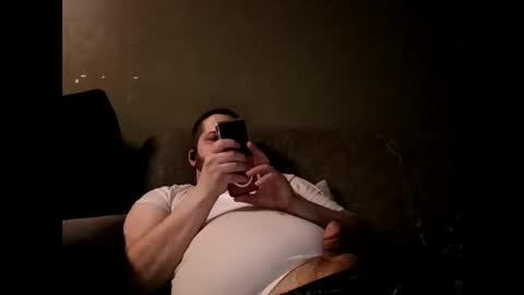 Handsomedaddy198923 online show from March 2026 07:24:01 AM