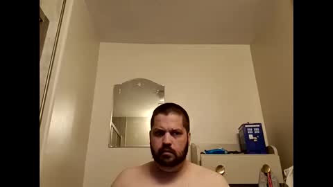 Handsomedaddy198923 online show from May 2026 04:37:02 PM