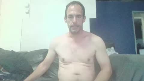 Snapshot of handsomeguy4ever chatting on October 2025 09:06:02 AM handsomeguy4ever online show from October 2025 09:06:02 AM